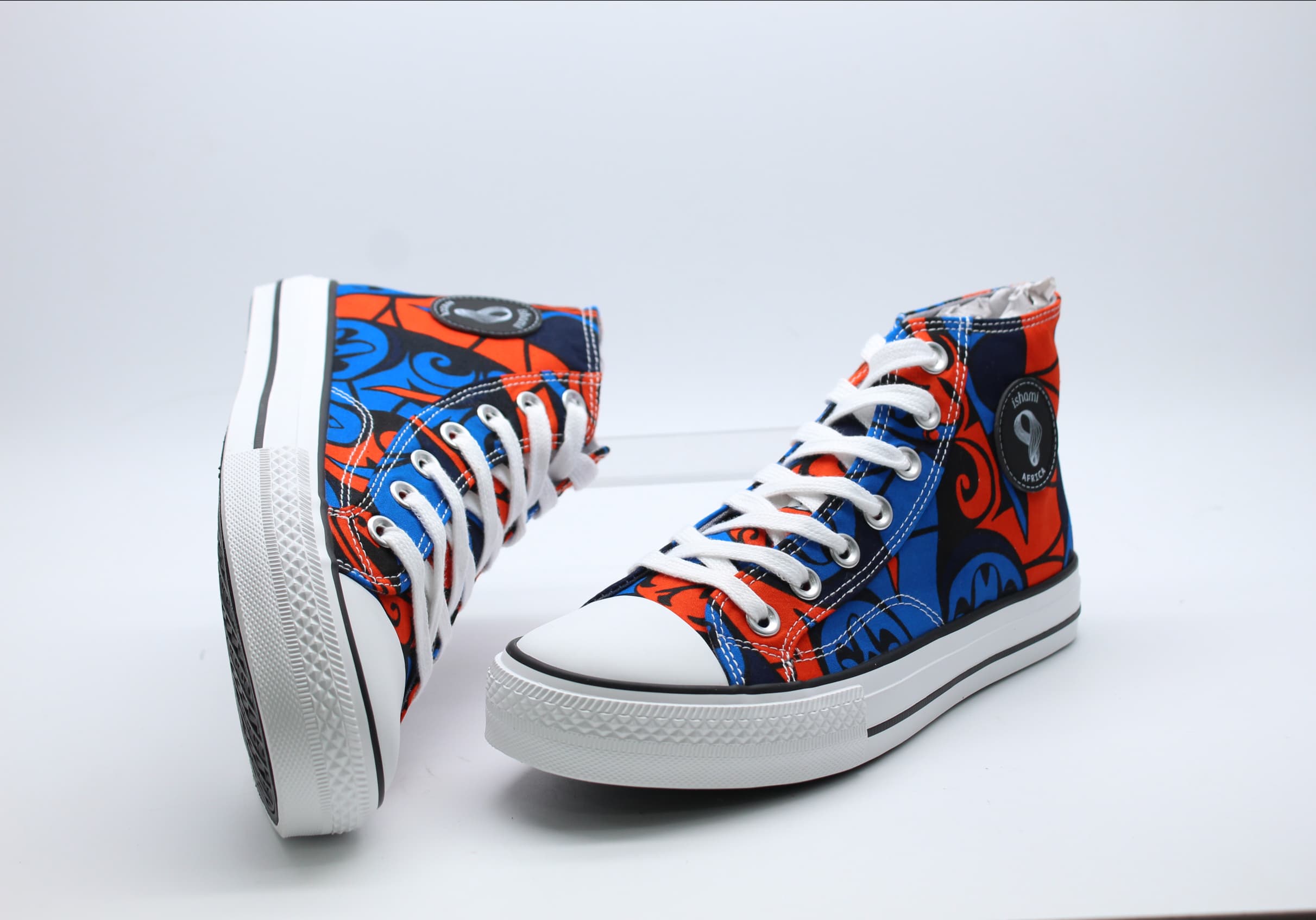 Rwenzori hightop front view